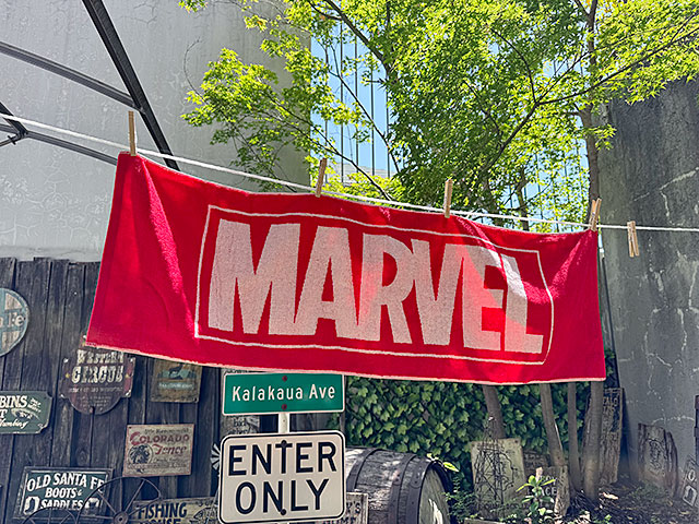 マーベル　ボックスロゴ　スポーツタオル ■ アメリカン雑貨 アメリカ雑貨 | 