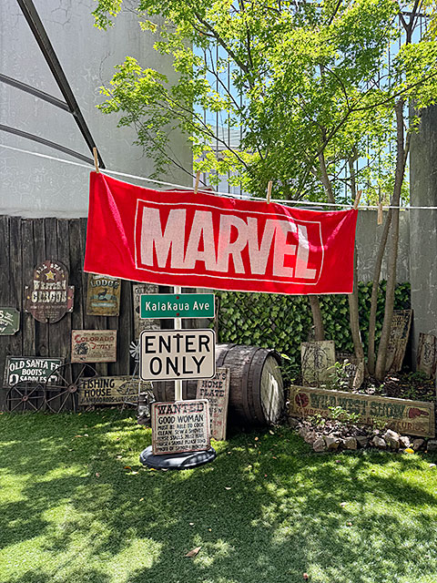 マーベル　ボックスロゴ　スポーツタオル ■ アメリカン雑貨 アメリカ雑貨 |  | 01