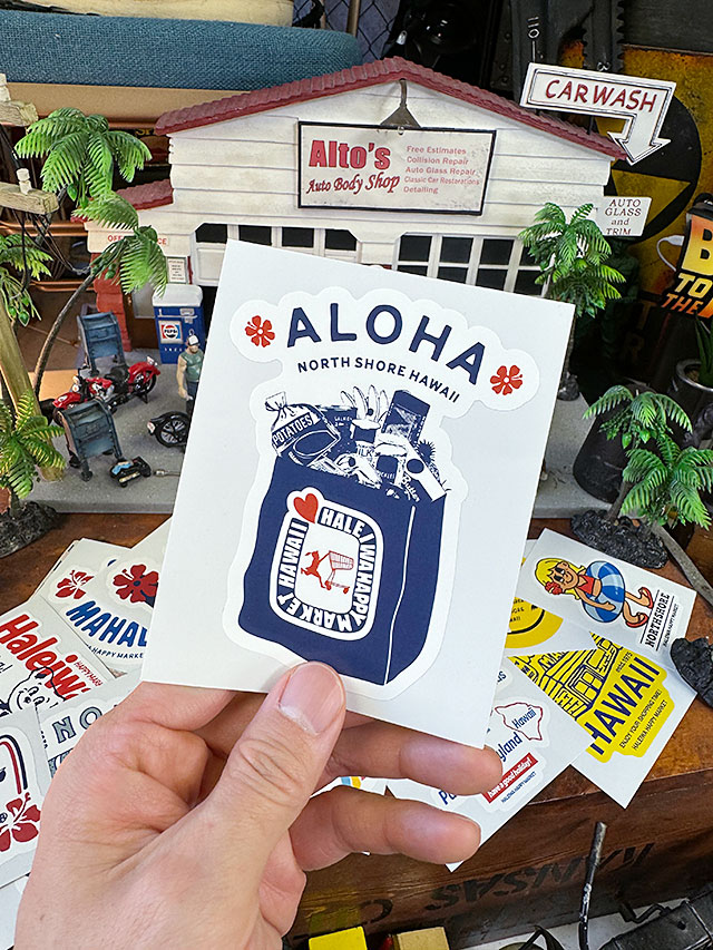 ハレイワ　ハッピーマーケット　ステッカー　Lサイズ　（紙袋/2401D） ■ アメリカン雑貨 アメリカ雑貨 |  | 02