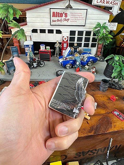 ハーレーダビッドソン　ゴージャス仕様　ジッポーライター　（ハーレーイーグル＆フレイムス/銀イブシ） ■ アメリカ雑貨 アメリカン雑貨 | Harley Davidson | 04