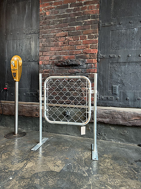 ダルトン　ガレージフェンス専用　自立スタンド　単品　1本　※フェンスと取り付け金具は別売 ■ アメリカン雑貨 アメリカ雑貨 | DULTON | 09