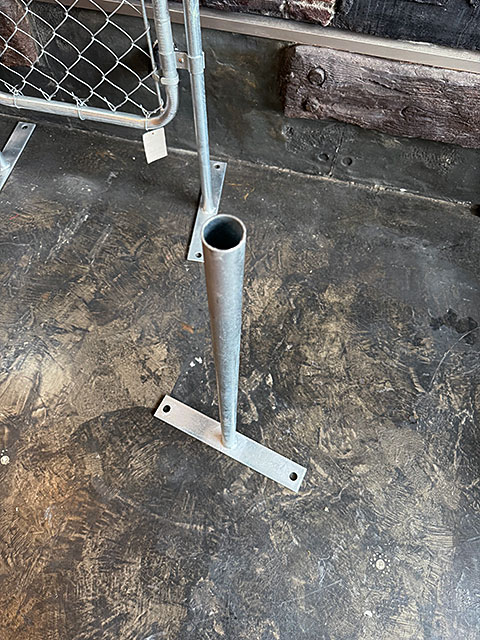 ダルトン　ガレージフェンス専用　自立スタンド　単品　1本　※フェンスと取り付け金具は別売 ■ アメリカン雑貨 アメリカ雑貨 | DULTON | 11