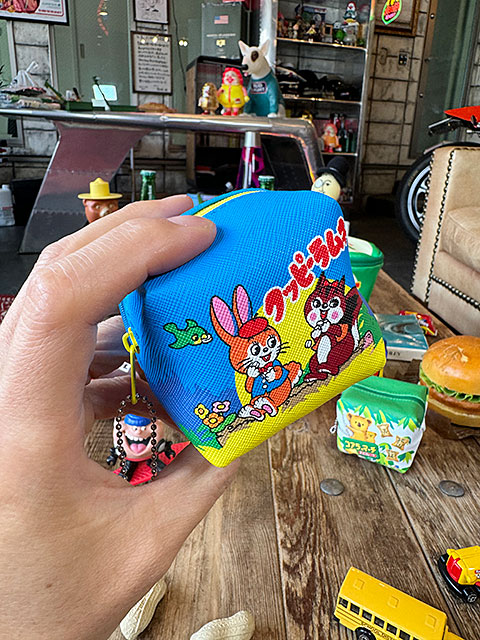 昭和レトロ　駄菓子屋　ミニポーチ　ニューチャーム　趣味のバッグ　当時物　倉庫品 駄菓子屋シリーズ お菓子のミニポーチ （クッピーラムネ