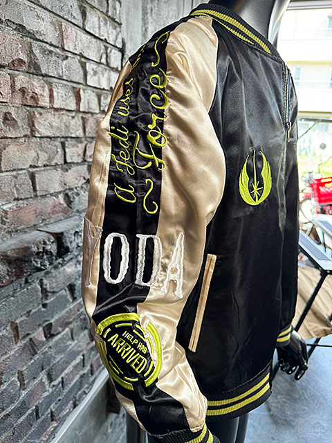 く*に様 スター・ウォーズ マスター・ヨーダ スカジャン スターウォーズ マスターヨーダ スカジャン Lサイズのみの展開 ユニ