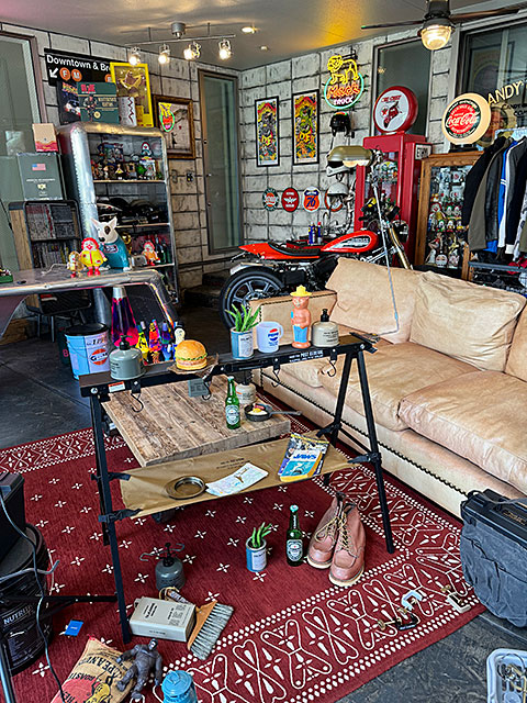 ポストジェネラル　USB充電式　LEDランプ　ハングランプ　TYPE3　（オリーブ）　クリップ付きアーム　マグネット内蔵　フック付 爆買 |  | 06