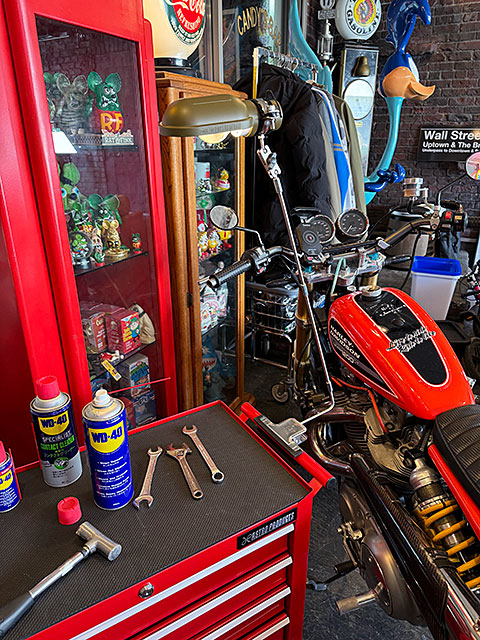 ポストジェネラル　USB充電式　LEDランプ　ハングランプ　TYPE3　（オリーブ）　クリップ付きアーム　マグネット内蔵　フック付 爆買 |  | 09