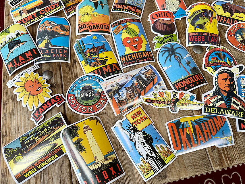 スーツケースを昔の旅行トランク風にできるトラベルステッカー　ダルトン　レトロステイツステッカー　50枚セット | DULTON | 03