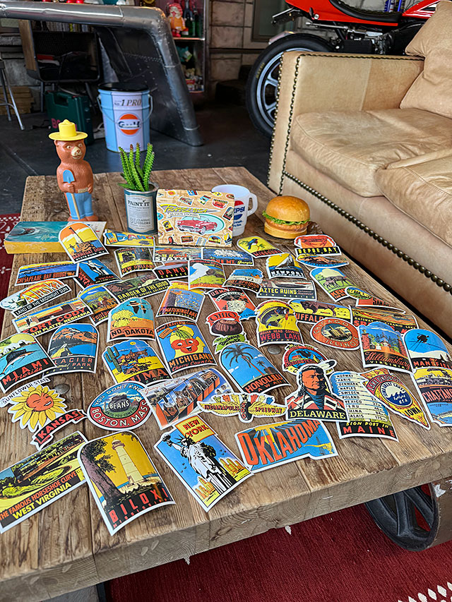 スーツケースを昔の旅行トランク風にできるトラベルステッカー　ダルトン　レトロステイツステッカー　50枚セット | DULTON | 05