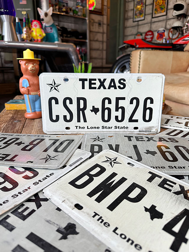 アメリカ　USEDナンバープレート　（テキサス州）　ライセンスプレート ■ アメリカン雑貨 アメリカ雑貨 | 