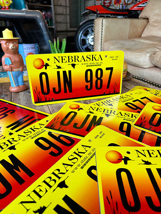 アメリカ　USEDナンバープレート　（ネブラスカ州）　ライセンスプレート ■ アメリカン雑貨 アメリカ雑貨 |  | 03
