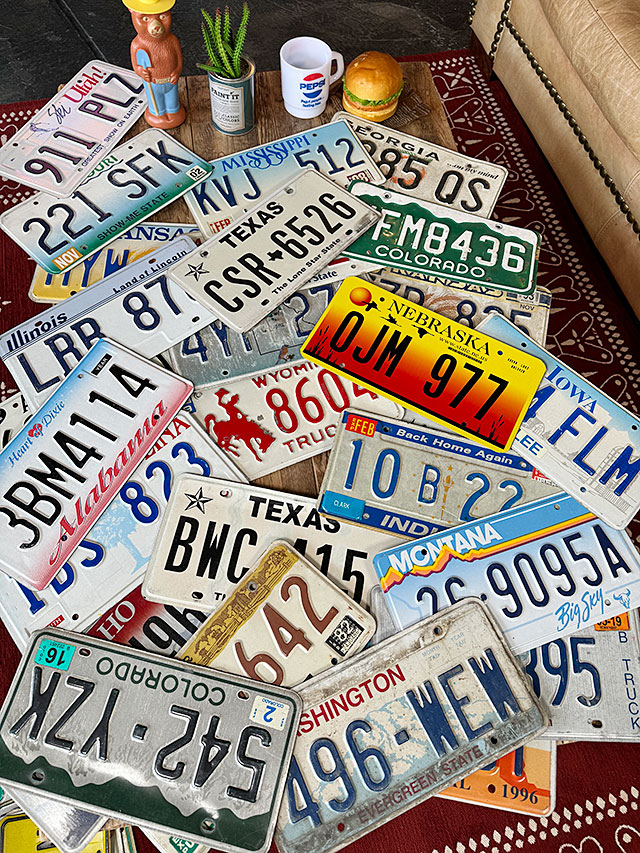 アメリカ　USEDナンバープレート　（ランダムチョイス/単品/1枚）　ライセンスプレート ■ アメリカン雑貨 アメリカ雑貨 | 
