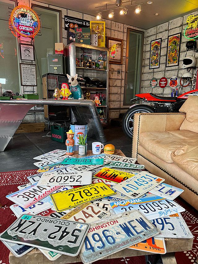 アメリカ　USEDナンバープレート　（ランダムアソート/10枚セット）　ライセンスプレート ■ アメリカン雑貨 アメリカ雑貨 |  | 03