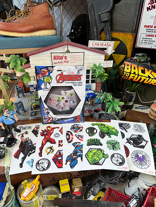 マーベル　アベンジャーズ　ステッカーセット　（全33種入り）　公式グッズ ■ アメリカン雑貨 アメリカ雑貨 |  | 04