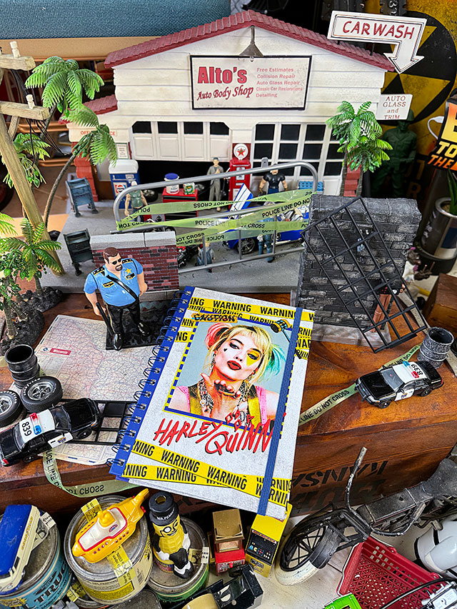 ハーレイ・クイン　ワーニング　リングノート　A5サイズ　映画　スーサイド・スクワッド　公式グッズ ■ アメリカ雑貨 アメリカン雑貨 |  | 05