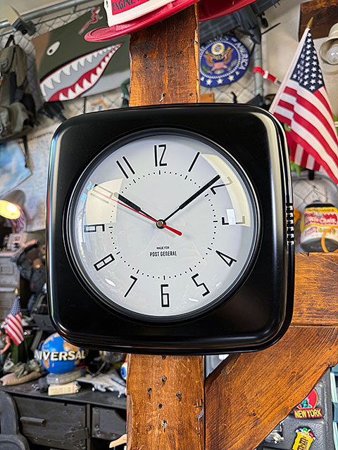 ポストジェネラル　ビスファム　ウォールクロック　（ブラック）　時計　インダストリアル ■ アメリカ雑貨 アメリカン雑貨 | 