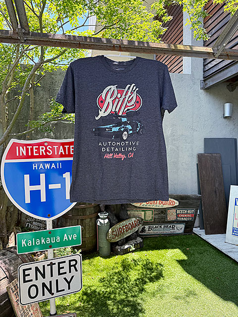 新品です 映画 バック・トゥ・ザ・フューチャー オフィシャルTシャツ ビフ