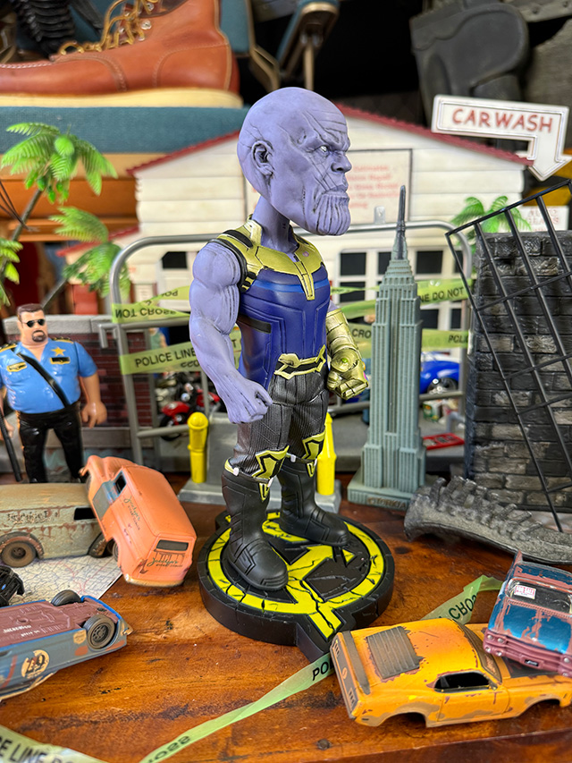 NECA　マーベル　アベンジャーズ　サノス　ヘッドノッカー　ボブルヘッド　ボビングヘッド　公式グッズ ■ アメリカ雑貨 アメリカン雑貨 |  | 04