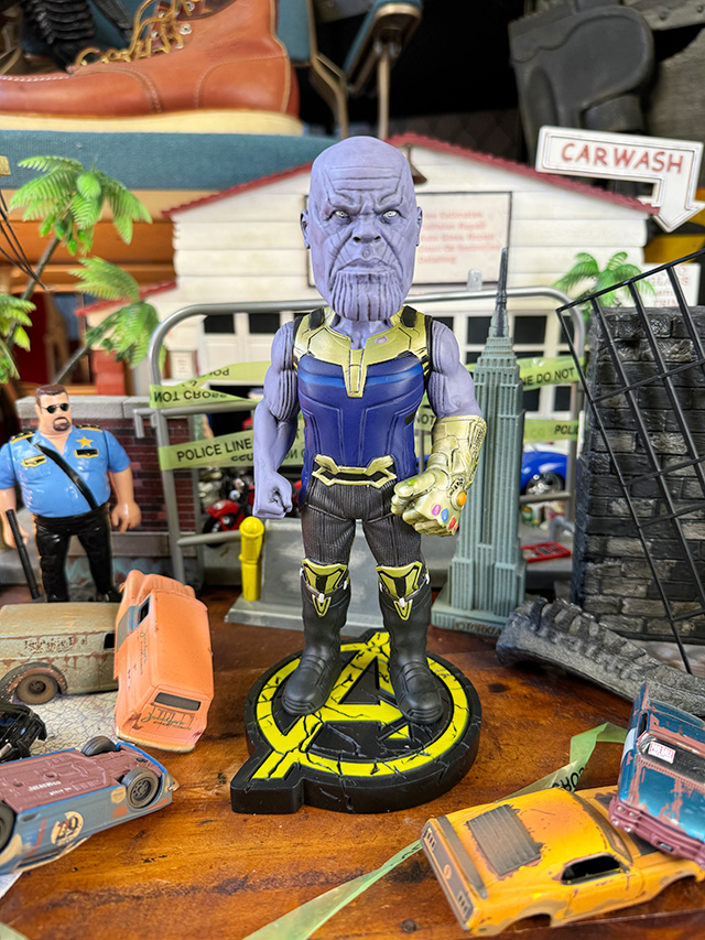 NECA　マーベル　アベンジャーズ　サノス　ヘッドノッカー　ボブルヘッド　ボビングヘッド　公式グッズ ■ アメリカ雑貨 アメリカン雑貨 |  | 08