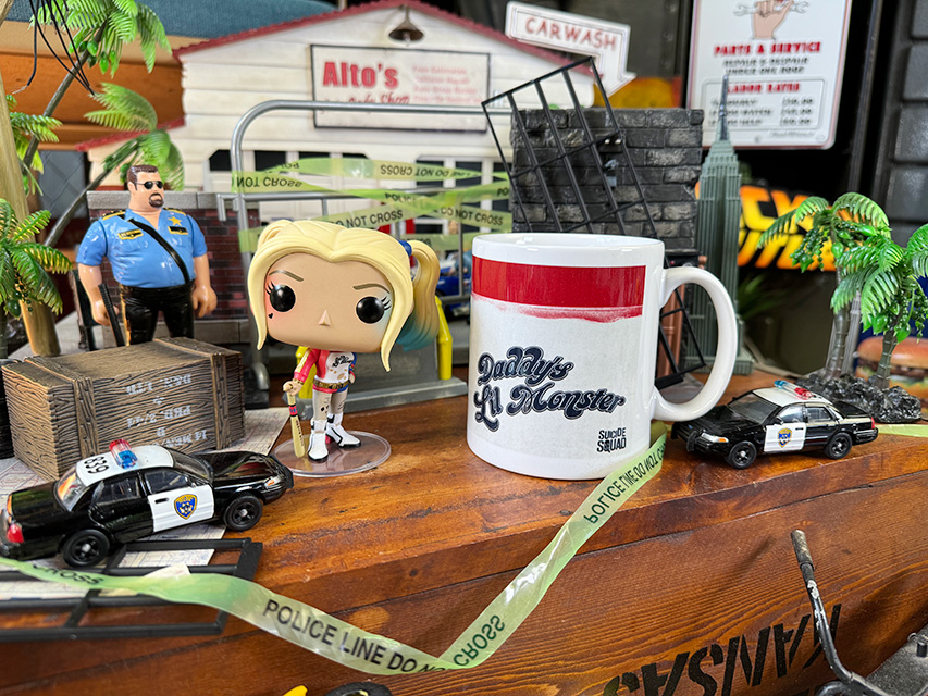 ハーレイ・クイン 　Daddy’s Lil Monster　オフィシャル　マグカップ　315ml　公式グッズ ■ アメリカン雑貨 アメリカ雑貨 |  | 04