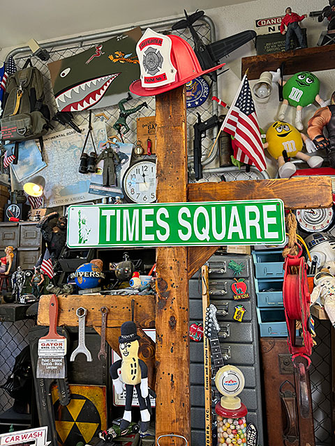 ニューヨーク　タイムズスクエア　ストリートサイン　ストリート看板　ブリキ看板 ■ アメリカン雑貨 アメリカ雑貨 |  | 01