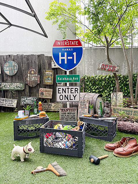 アメ雑屋さんがショップ什器としてよく使う　アメリカン　スタンダード　ミルククレート　（レクタングル/グレー）　単品 |  | 04