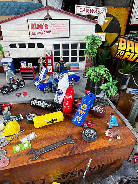 USA企業　ラバーマルチケース　（U-HAUL）　ピルケース ■ アメリカン雑貨 アメリカ雑貨 |  | 04