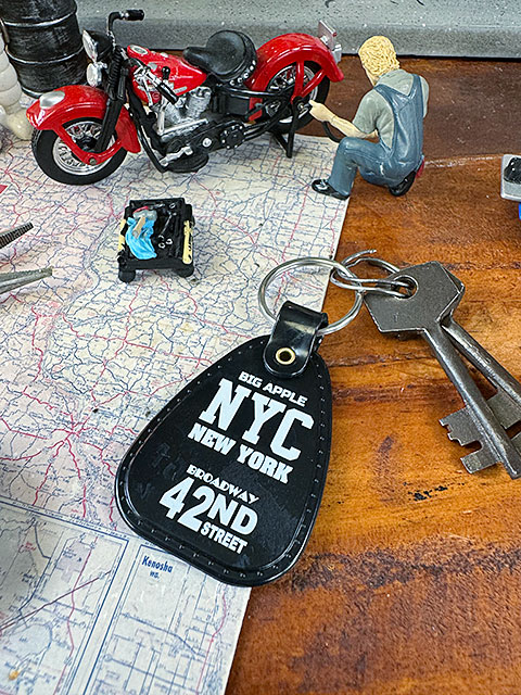 U.S.A.　サドルキータグ　キーホルダー　（ニューヨーク/ブラック） ■ アメリカン雑貨 アメリカ雑貨 | 