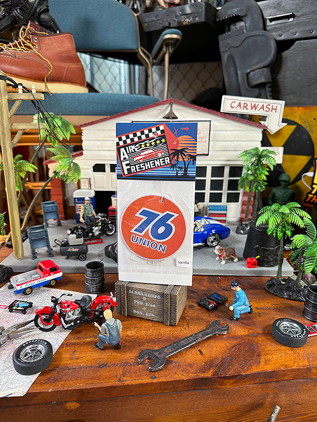 ユノカル76　エアーフレッシュナー　（バニラの香り） ■ アメリカン雑貨 アメリカ雑貨 |  | 01