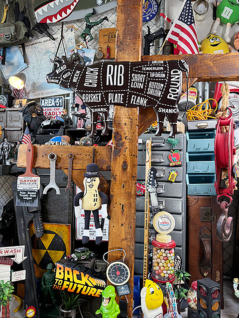 牛　ビーフ　ミートカットチャート　エンボス　ティンサイン　ブリキ看板 ■ アメリカ雑貨 アメリカン雑貨 |  | 03