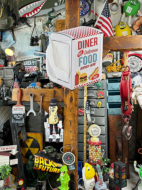 アメリカンダイナー　ナプキンディスペンサー　エンボス　ティンサイン　ブリキ看板 ■ アメリカン雑貨 アメリカ雑貨 |  | 03