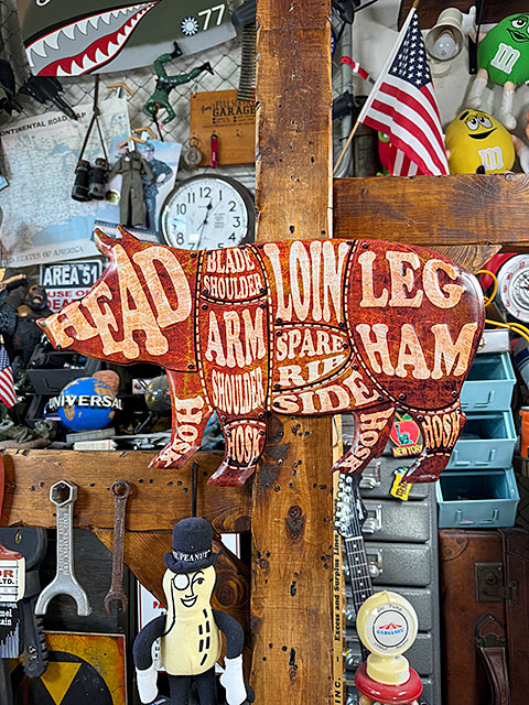 ブタ　ポーク　ミートカットチャート　エンボス　ティンサイン　ブリキ看板 ■ アメリカ雑貨 アメリカン雑貨 |  | 06