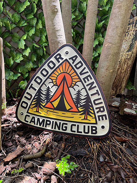 アウトドア　キャンプ　エンボスティンサイン　（テント）　ブリキ看板 ■ アメリカン雑貨 アメリカ雑貨 |  | 05