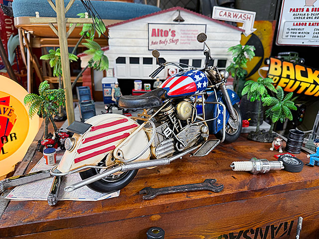 ハーレーダビッドソン　オブジェ　ガレージ用 ハーレーダビッドソン用ガレージ納品です！ | バイクガレージのDGF