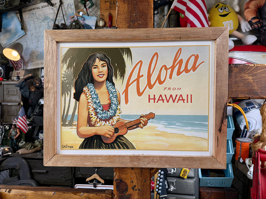 ハワイアン　ヴィンテージアート　ウッドフレーム　（ウクレレガール＆ビーチ） ■ アメリカン雑貨 アメリカ雑貨 | 