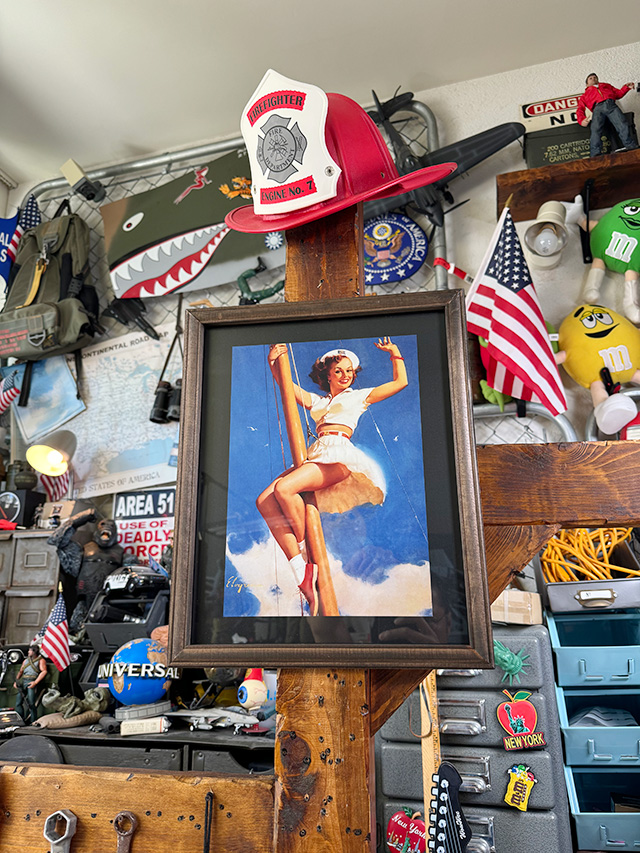 ピンナップガール　ヴィンテージポスター　ウッドフレーム　ミリタリー　U.S.ネイビー ■ アメリカン雑貨 アメリカ雑貨 |  | 06