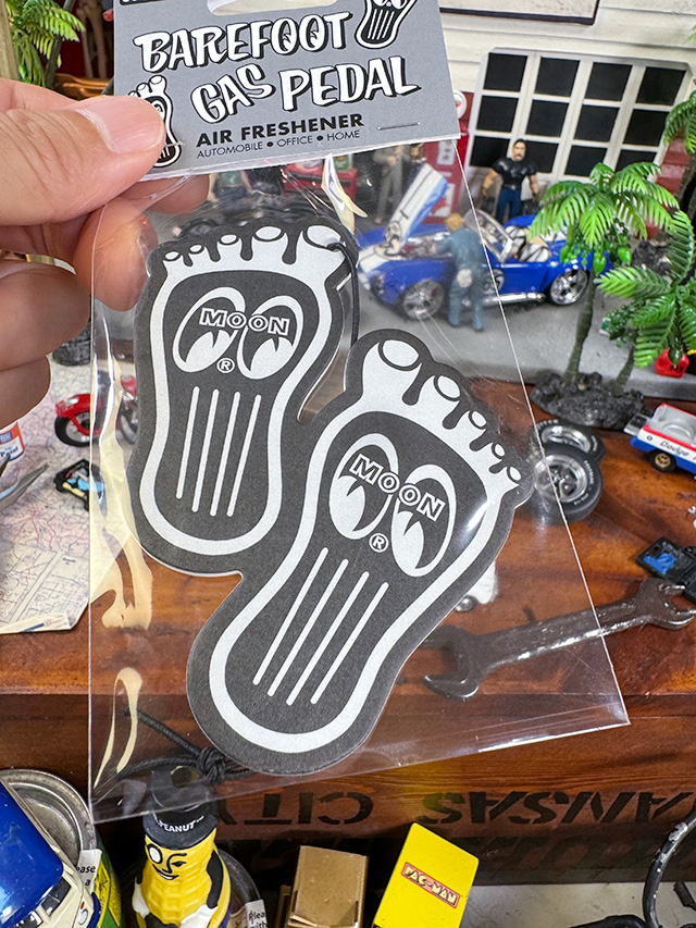 ムーンアイズ　ベアフット　ガスペダル　エアーフレッシュナー　（ココナッツの香り） ■ アメリカン雑貨 アメリカ雑貨 |  | 01