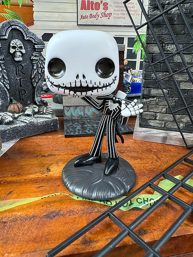 限定　ファンコポップ　ナイトメア・ビフォア・クリスマス　ジャック・スケリントン　（ヘッドレス・ホールディングヘッド）　フィギュア | 