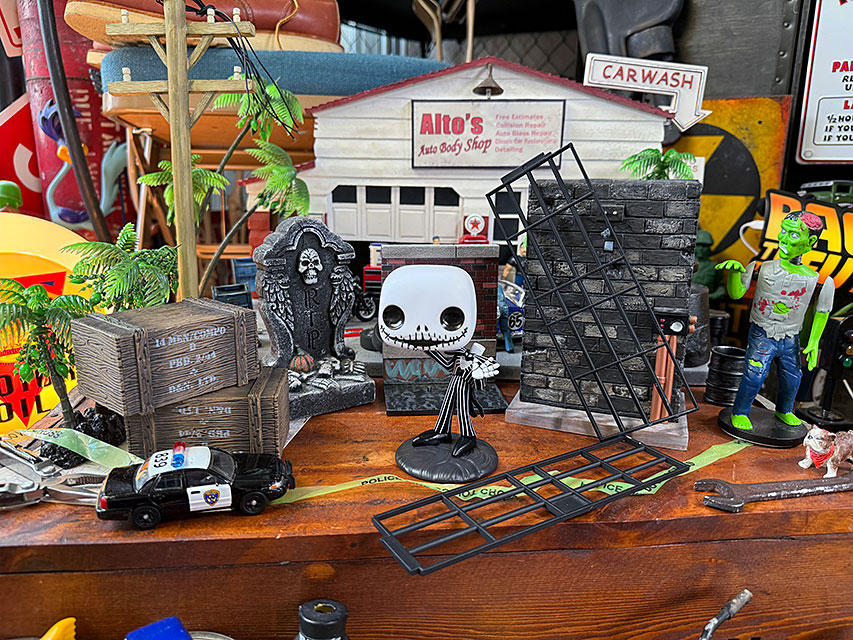 限定　ファンコポップ　ナイトメア・ビフォア・クリスマス　ジャック・スケリントン　（ヘッドレス・ホールディングヘッド）　フィギュア |  | 05