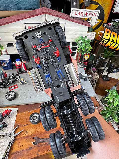 ジャダトイズ　トランスフォーマー　コンボイ　リアルタイプ　ダイキャスト　1/24 ジャダトイズ トランスフォーマー コンボイ リアルタイプ ダイ