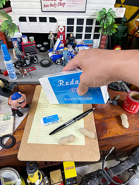 シード　レーダー　消しゴム　SR-2400　（大サイズ）　シリーズ中で2番目に大きいヤツ　S-60の体積比43倍の大きさ ■ アメリカン雑貨 |  | 03