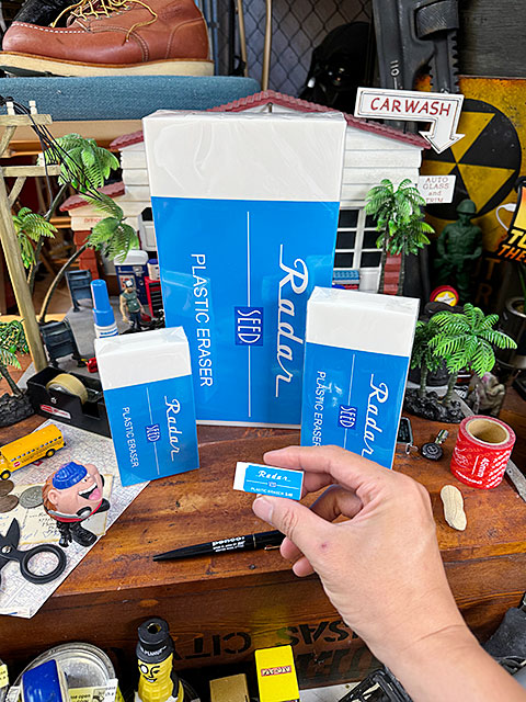 シード　レーダー消しゴム　最強ボスキャラ　SR-12000　（特大サイズ）　S-60の体積比218倍の大きさ　単品 ■ アメリカン雑貨 アメリカ雑貨 |  | 08