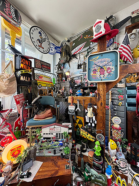 U.S. 80's　アドバタイジング　ヴィンテージ　クロック　（カリフォルニアレーズン） ■ アメリカン雑貨 アメリカ雑貨 |  | 05