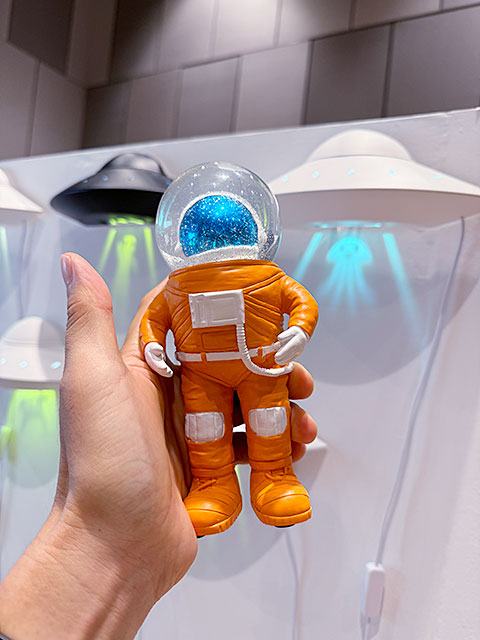 ベンタブル アストロノーツ 宇宙飛行士フィギュア オレンジ Leadworks