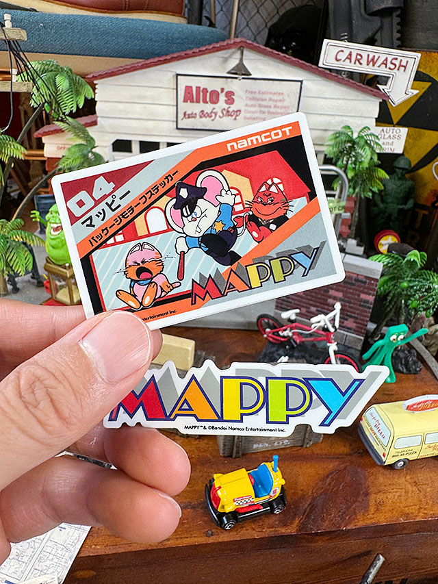 ナムコ　オフィシャル　ステッカー　マッピー　（ソフト＆タイトルロゴ）　初代ファミコン ■ アメリカン雑貨 アメリカ雑貨 | 
