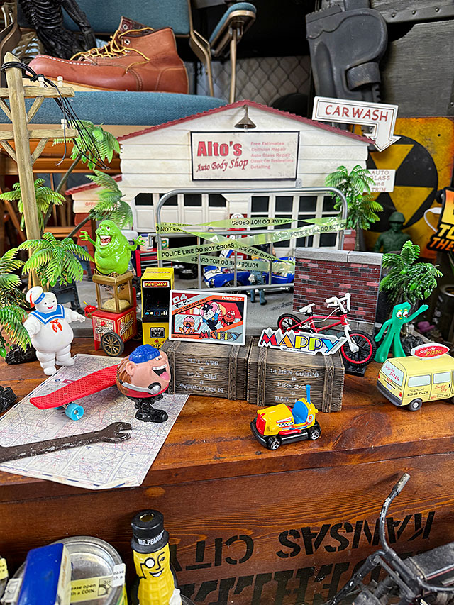 ナムコ　オフィシャル　ステッカー　マッピー　（ソフト＆タイトルロゴ）　初代ファミコン ■ アメリカン雑貨 アメリカ雑貨 |  | 05