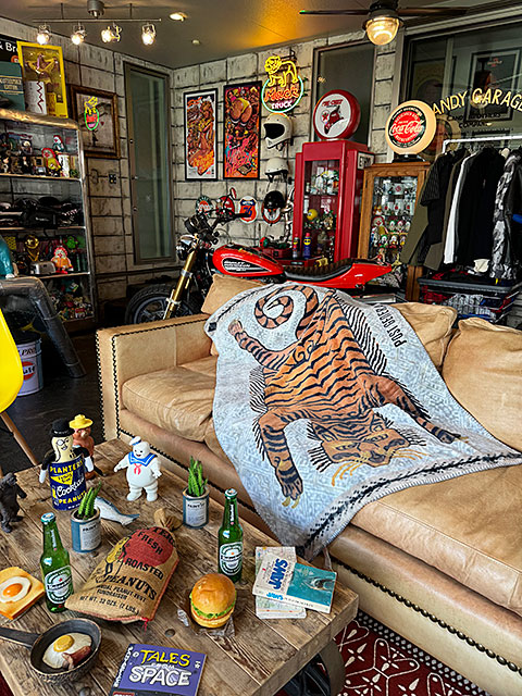 ポストジェネラル　フランネル　フリースブランケット　（タイガー）　90cm×150cm ■ アメリカン雑貨 アメリカ雑貨 |  | 03