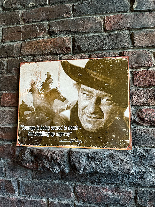 ジョン・ウェイン　ブリキ看板　（コラージュ） ■ アメリカ雑貨 アメリカン雑貨 |  | 03