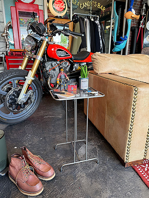 ポストジェネラル　インダストリアル　サイドテーブル ■ アメリカン雑貨 アメリカ雑貨 爆買 |  | 02