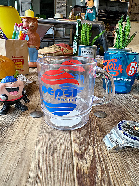 ペプシ　スタッキングマグ　（ペプシパーフェクト）　単品　映画　バック・トゥ・ザ・フューチャー　Part2　に登場した未来のペプシ | 