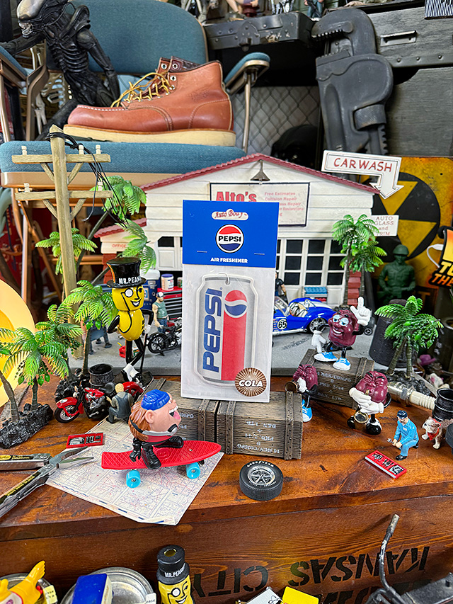 ペプシ　エアーフレッシュナー　（90年代ペプシ缶）　コーラの香り ■ アメリカ雑貨 アメリカン雑貨 |  | 01